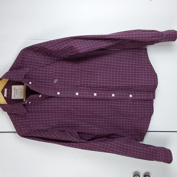 Abercrombie and Fitch Mens Burgundy Red Blue Plaid Pocket Shirt TINY FLAW Sz.L - Picture 1 of 12